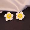 Модные белые серьги-гвоздики с цветком для женщин, акриловые желтые контрастные серьги с искусственным жемчугом, милые сладкие украшения для вечеринки, подарок
