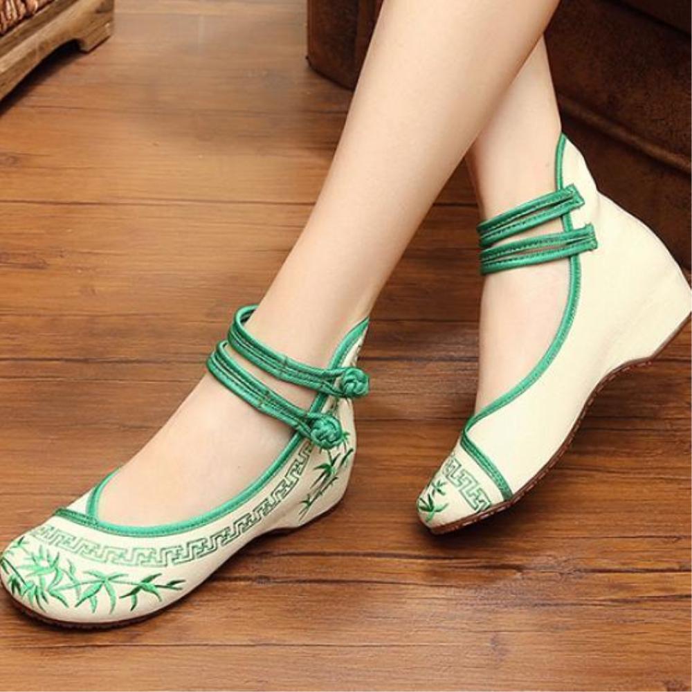 Women Ladies Fashion Embroidery Bamboo Ethnic Style Dichotomanthes Casual Shoes
