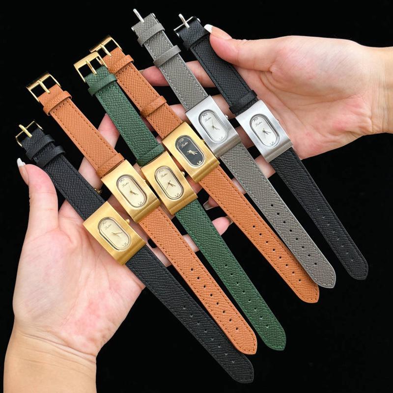 Женские ретро минималистичные кожаные часы-браслет Shigaodi – Модные, Повседневные и Водонепроницаемые.