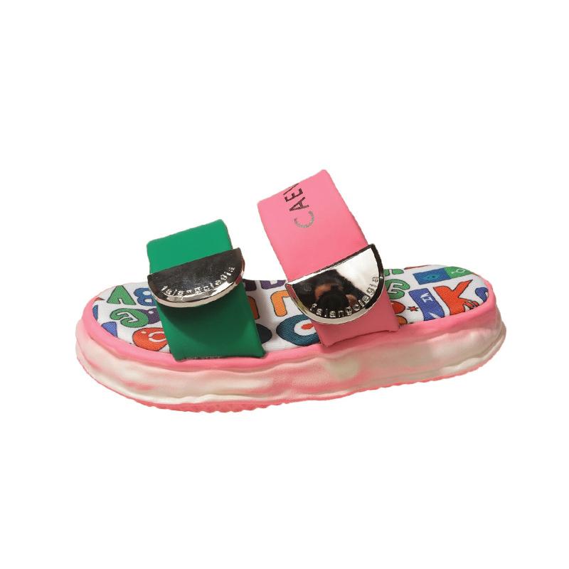 2024 Новые женские туфли с квадратной головкой и крестообразным носком на плоской подошве Летние сандалии Простые шлепанцы Женские тапочки