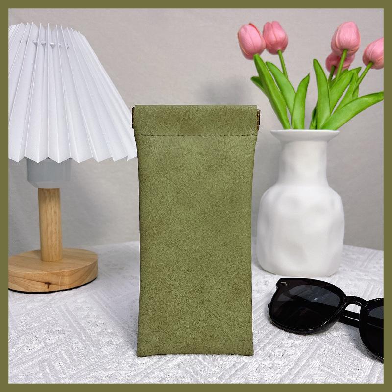 Сумка для хранения мелочи с узором личи: Большая косметичка, Чехол для очков, Внутренняя сумочка-клатч, Набор для помады и монет.