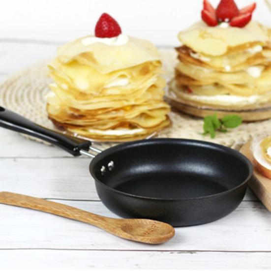 Non-stick Handle Iron Frying Cooking Pan Breakfast Egg Pancake Pot Cookware