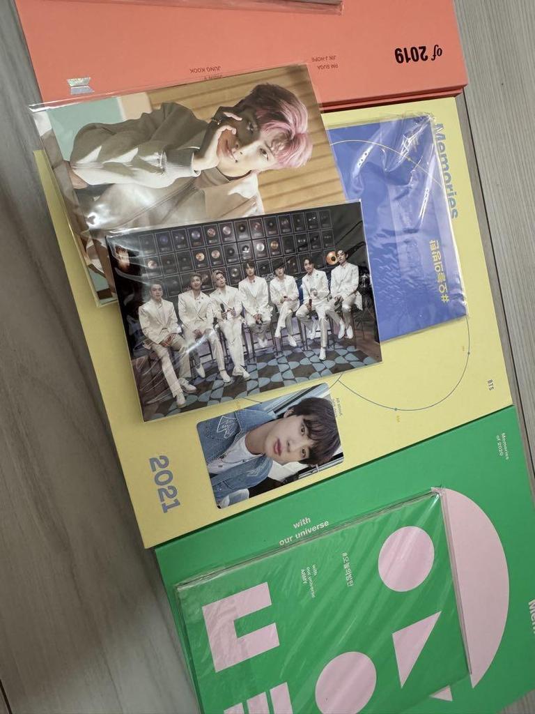 [USED] BTS Memories of 2020 2021 2019 DVD Memories