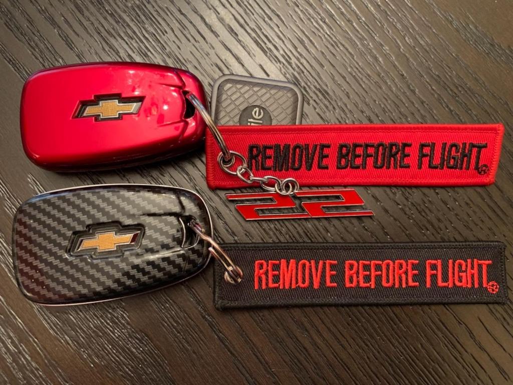 iJDMTOY Custom Fit Black Polished Carbon Fiber Key Fob Shell Cover for 2016-up Chevrolet