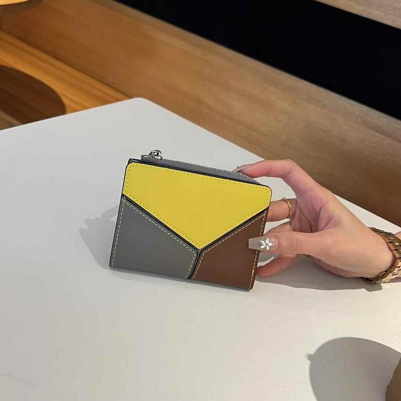 2025 New Genuine Leather Wallet Head Layer Leather Women's Handbag Short Style Simple Color Contrasting Geometric Splicing Women's Wallet