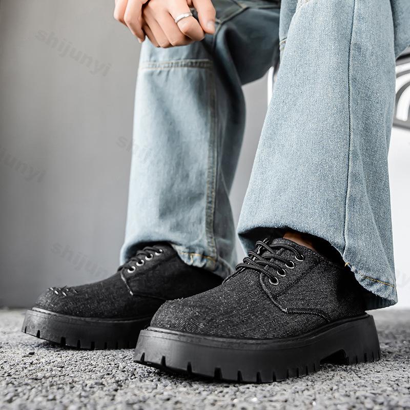 Модная мужская парусиновая кожаная обувь 2025 Осень Повседневные лоферы На шнуровке Платформа Удобная Нескользящая Модная обувь Дерби Свадебная вечеринка