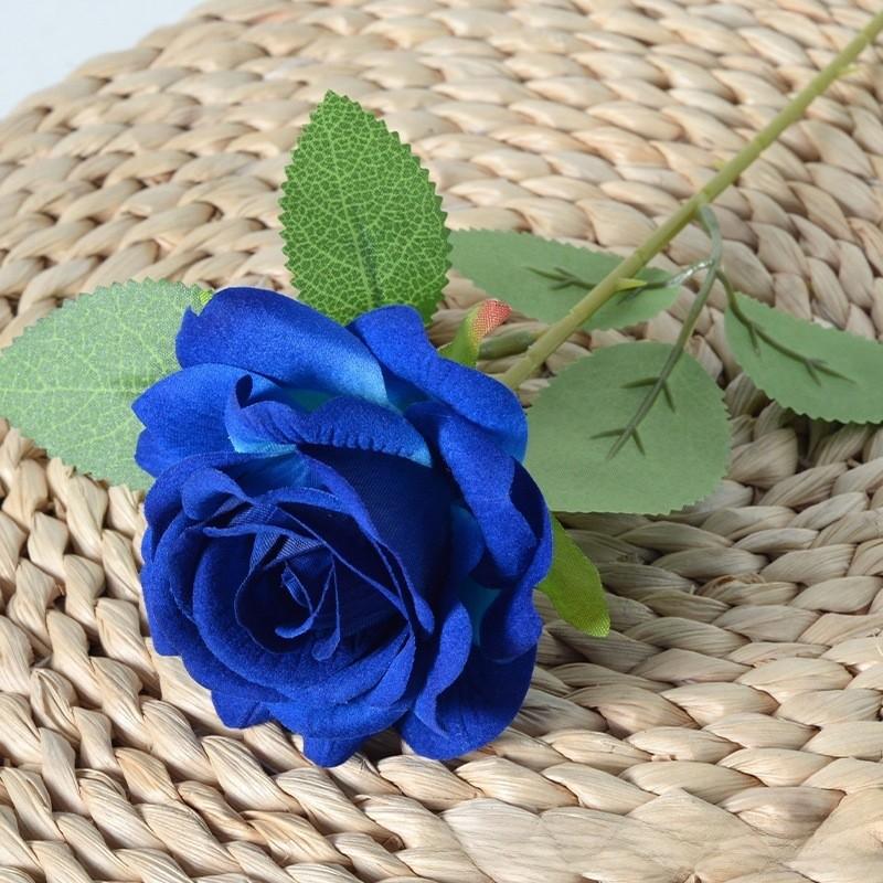 Elegant Rose Faux Flower Waterfall With Silk Roses For Gift Table Decor And Special Occasions