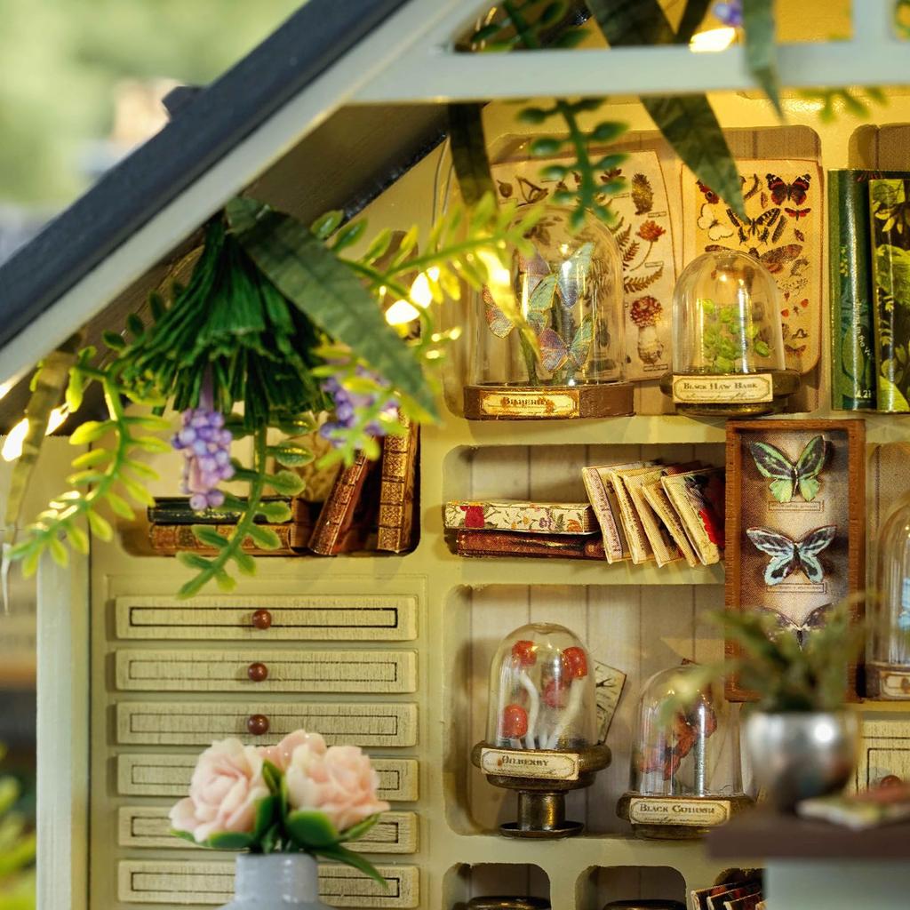 CRESYMME Dollhouse Miniature Kit, Wooden 3D Puzzle, DIY Handmade for Adults (Botanical Workshop)