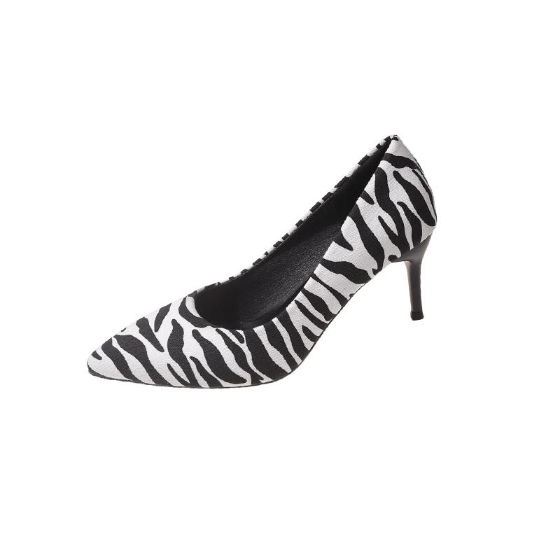 Мода 2024 года, новые женские туфли-лодочки размера плюс 43, весенние модные туфли с острым носком на низком высоком каблуке, элегантные женские рабочие туфли