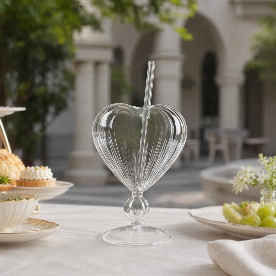 Creative Heart-shaped Goblet with Straw, Personalized Glass Wine Juice Cup, Love Heart Stemware for Champagne Martini, Wedding Gift
