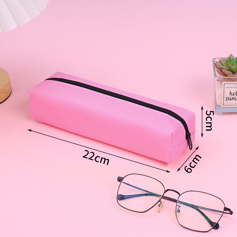 Вместительный и прочный пенал для студентов: Грязеотталкивающий, настраиваемый, квадратный дизайн для мальчиков и девочек