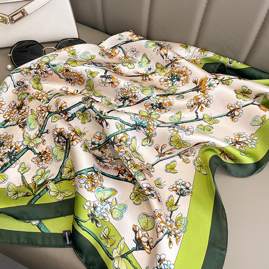 70cm Women Square Silk Scarf Flower Print Small Neckerchief Female Shawl Headscarf Foulard Bandana  Accessories Wap Hijab
