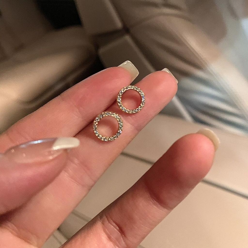 Silver needle zircon circle earrings niche personality simple high-end stud earrings small fashion temperament earrings women