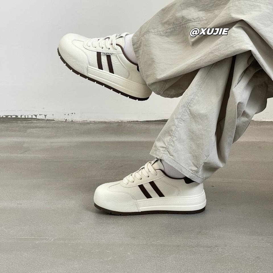 Leather German training shoes women's 2025 early autumn new round head platform lace-up fashion cowhide casual sports little white board shoes