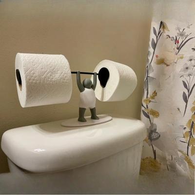 Забавный 3D-печатный держатель для бумажных полотенец с дизайном миниатюрной фигурки штангиста для ванных комнат. Смешной декор для ванной.