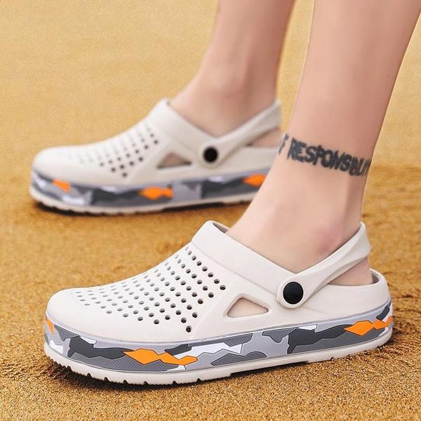 Fashion Clogs Men Sandals Casual Shoes EVA Lightweight Sandals Unisex Colorful Shoes for Women Summer Beach Slippers 36-45