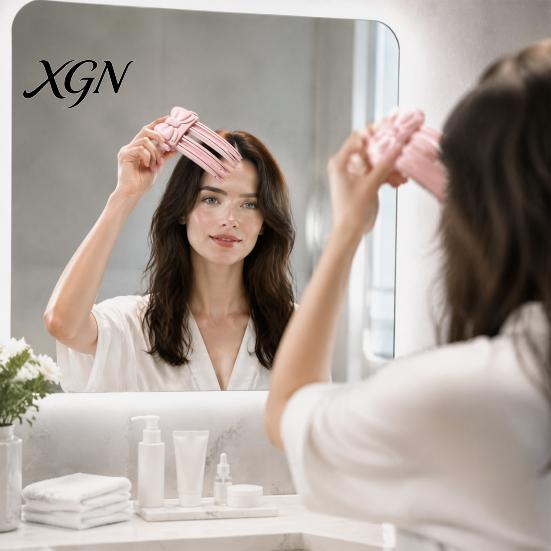 Heated Hair Comb Electric Volume Clip, 2 Heat Settings Volumizing Styling Accessory Rechargeable Root Lift Bangs for Fine Flat