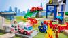 BRIO WORLD Набор «Спасательная команда» 36025 [44 детали] для детей от 3 лет (Игрушечный электрический поезд с деревянными рельсами) Красный, зеленый, синий и желтый