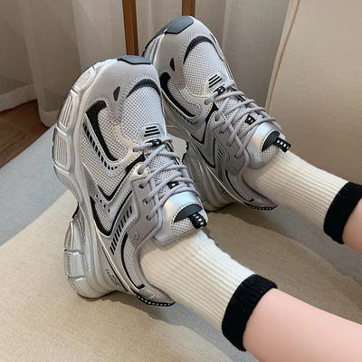 Женская обувь 2024 Горячая распродажа Женские вулканизированные туфли на шнуровке Модная женская повседневная обувь с круглым носком Новые сетчатые классические кроссовки