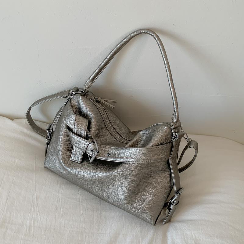 Вместительная сумка-тоут из мягкой кожи, повседневная сумка через плечо, сумка кроссбоди, ретро, новый стиль, сумка для мотоциклиста для горячей девушки