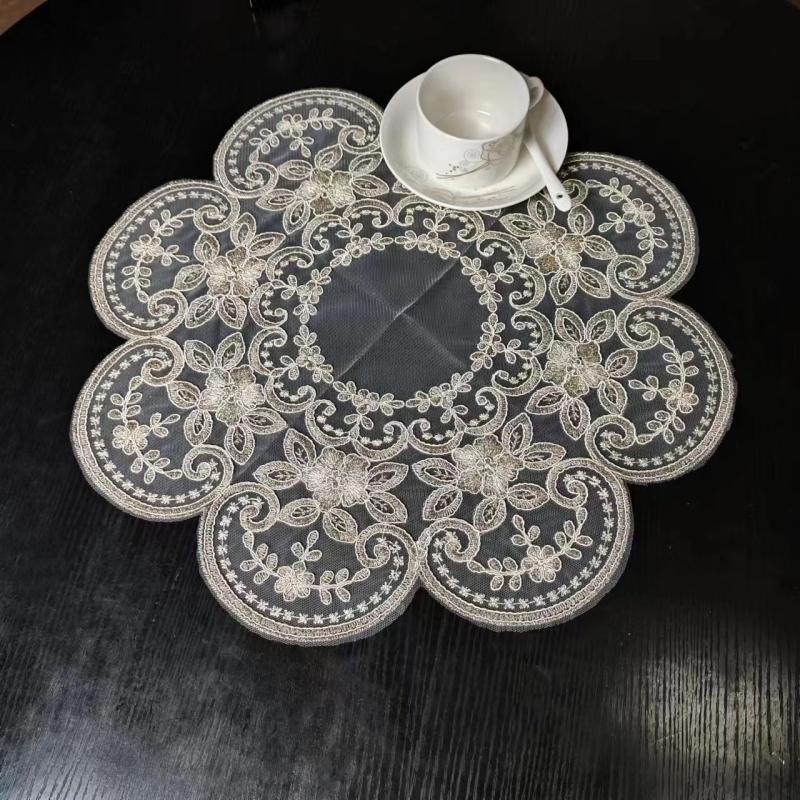 European Round Embroidery Lace Table Mat Living Room Bedroom Study Nightstand Cover Cloth Coaster Fruit Tray Kitchen Decoration