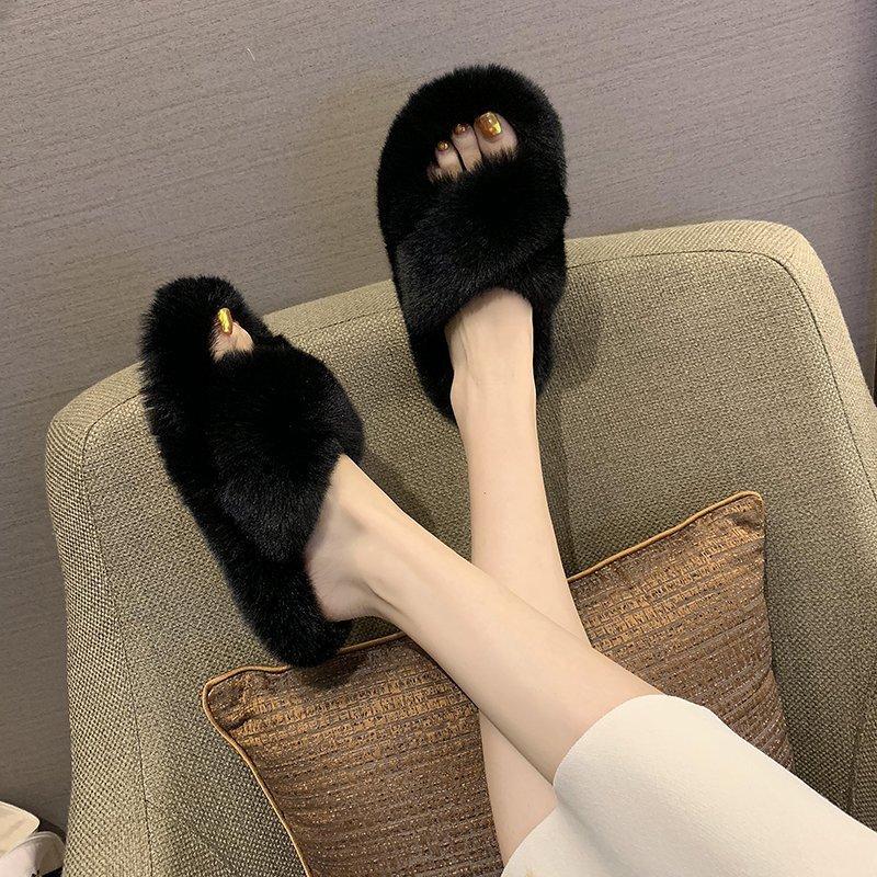 2025 осень и зима новая одежда пушистые тапочки женские корейские версии студентов интернет-знаменитости с той же имитацией кроличьей шерсти кро