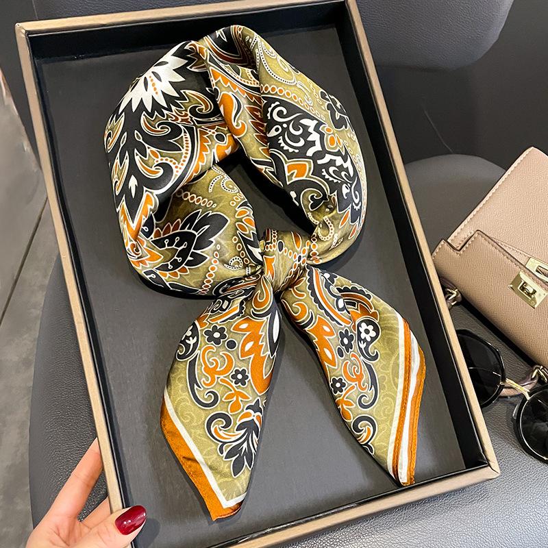 Spring and Autumn New Fashion Mulberry Silk Temperament Small Square Scarf Women's Silk Scarf Printed Decorative Scarf Shawl Scarf Silk
