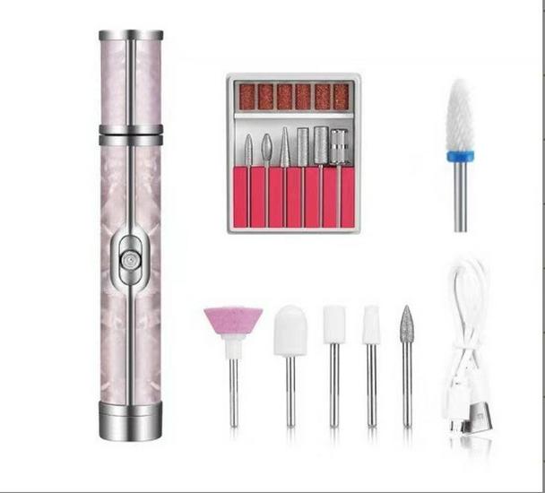 Беспроводная электрическая пилка для ногтей: Портативный маникюрный инструмент для придания формы и удаления ногтей с перезаряжаемой шлифовальной ручкой.