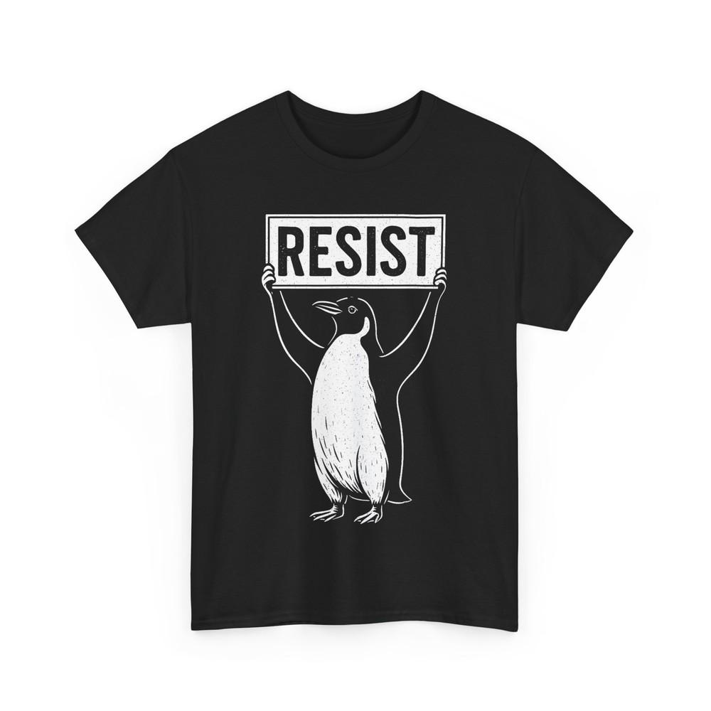 Resist Penguin Shirt Penguin Against Tariffs Penguins Resist Vintage Shirt Unisex T-Shirt