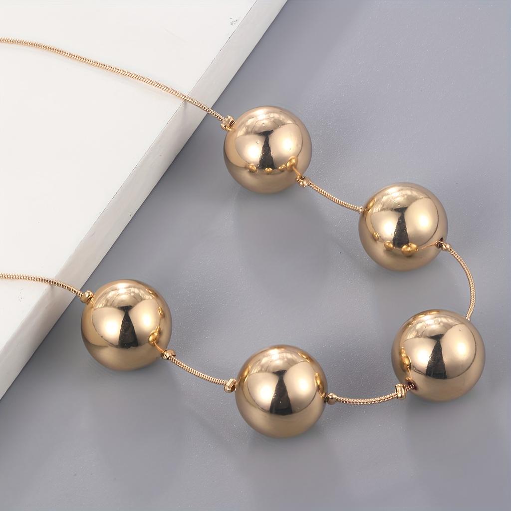 Women'S Exaggerated Round Bead Collarbone Chain, Geometric Bead Necklace, Fashionable And Versatile Necklace