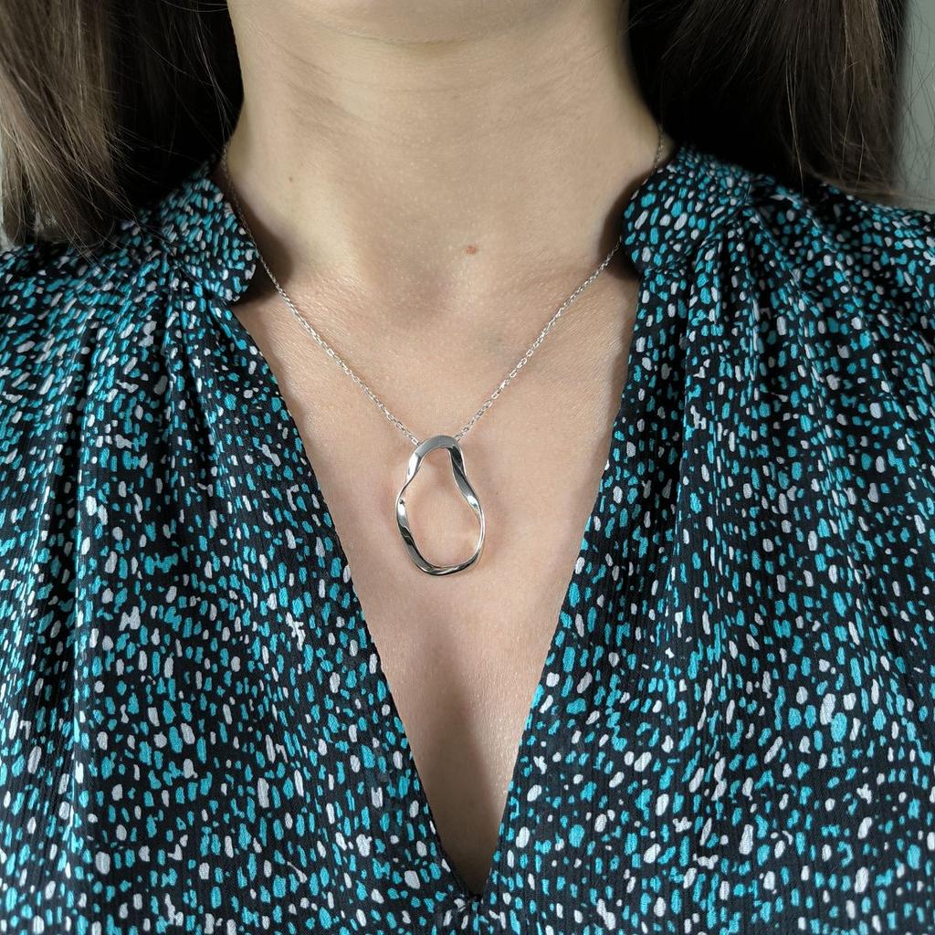 Серебряное колье с без камней, вес изделия 4,01 гр (2191919)