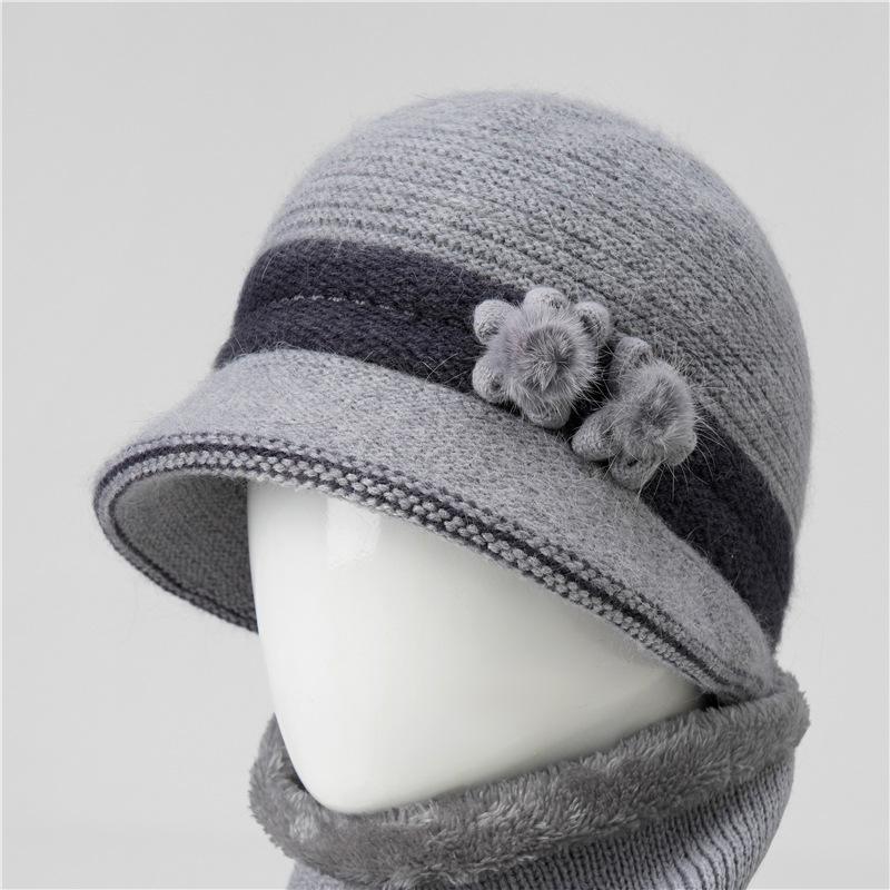 Middle Aged Elderly Mothers' Hats Women's Autumn Winter Velvet Warm Hats Elderly People's Cold Resistant Knitted Hats Elderly Women's Knitted Hats