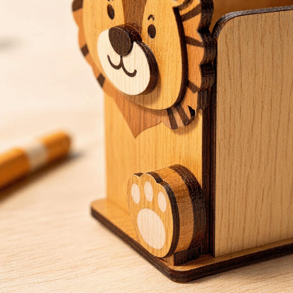 Wooden Material Spectacle Stand Hand Carved Pen Holder Rack Wooden Phone Display Stand  Home Use