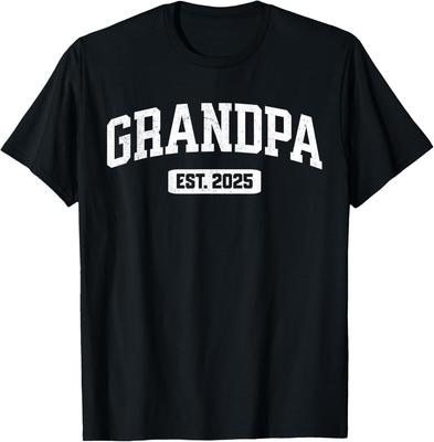 Promoted To Grandpa Est. 2025 Grandparent Baby Announcement T-Shirt