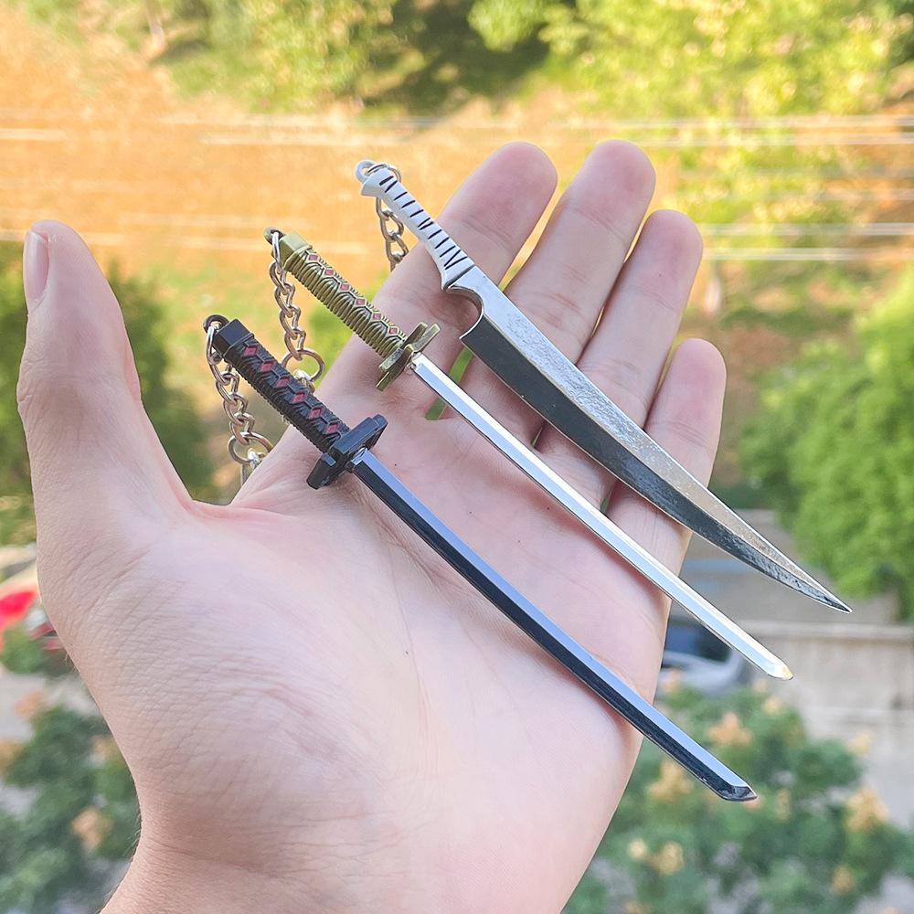 Аниме Блич Куросаки Ичиго Зангетсу Меч Брелок Тэнса Зангетсу Занпакто Оружие Подвеска Брелок для Мужчин Брелок для Автомобиля Подарок
