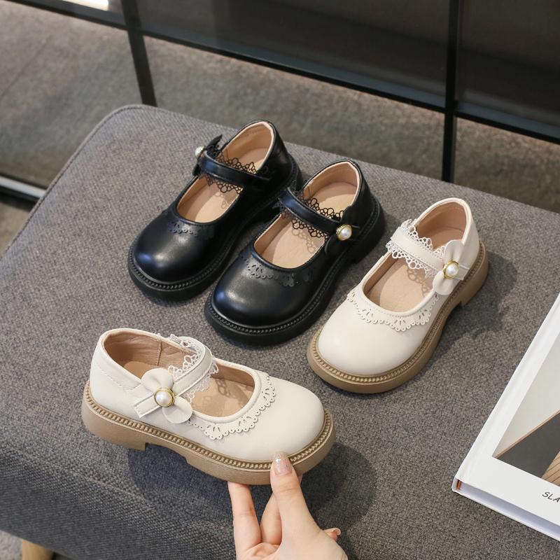 Детская кожаная обувь Весна и Осень Девочки Британский стиль Черный Осень Новые Кружева Жемчуг Липучка Детская Мода Повседневная Обувь