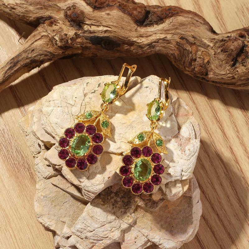 Винтажные серьги 'Серебряная игла' с инкрустацией зеленым камнем, красивые серьги-подвески в виде цветка и листа цвета розового дерева, женские украшения для ушей, подарок