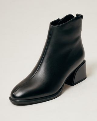 Ботинки на каблуке Suny Liana 1802 36 черный велюр