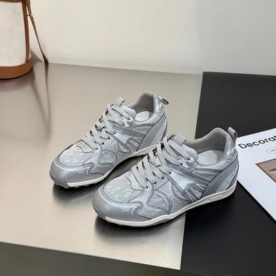 Женская обувь – Кроссовки