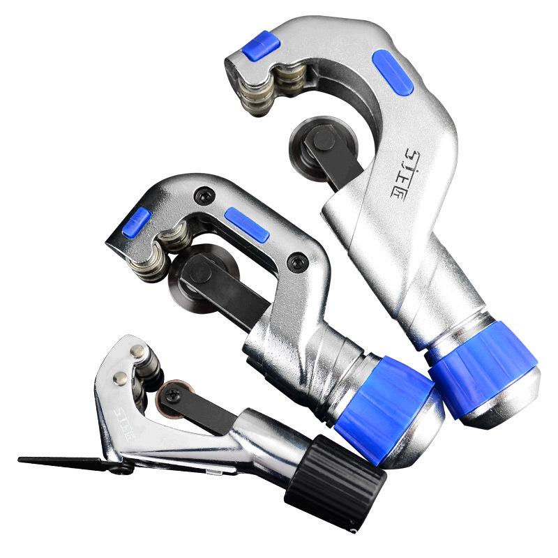 Premium Pipe Cutter: Efficient for Copper, Aluminum, and Stainless Steel Tubes. Labor-Saving Design.