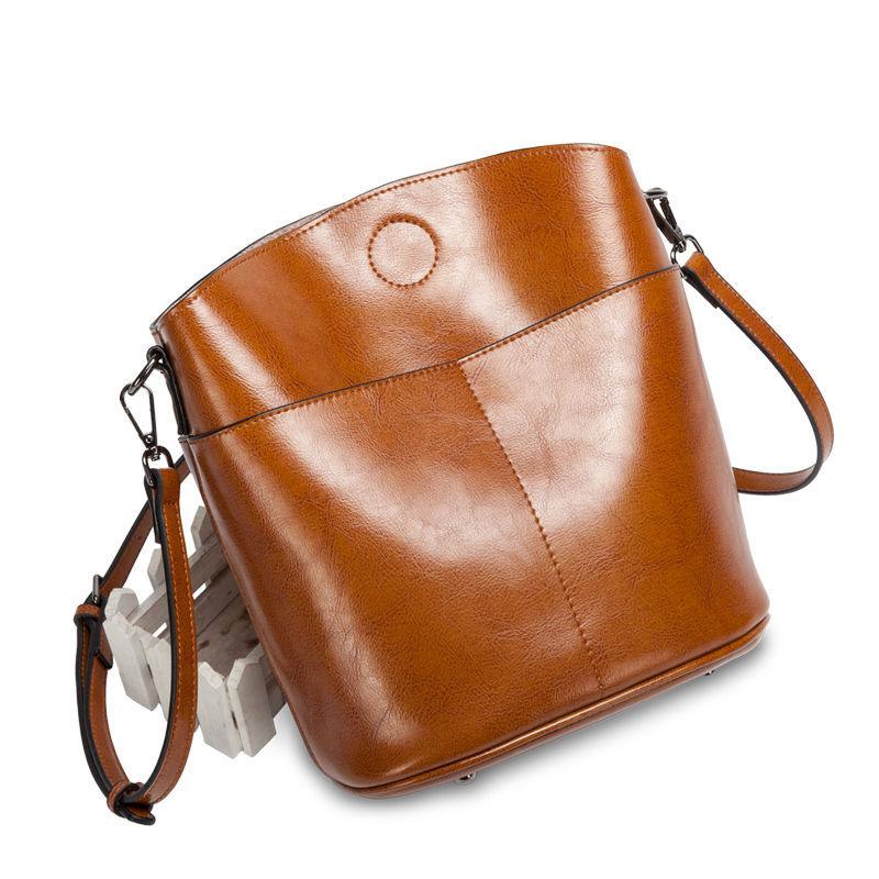 Women's Bag Genuine Leather Fashion Single Shoulder Bag Casual Versatile Simple Crossbody Bag Bucket Bag European and American Retro Style