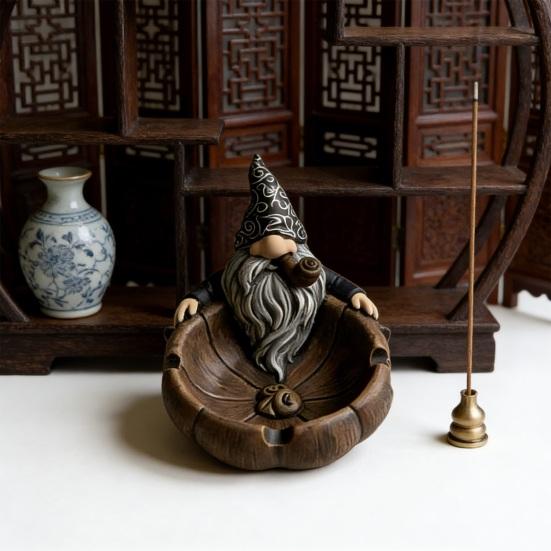 Vintage Gnome Ashtray Retro Dwarf Shape Ash Tray Desktop Resin Ash Holder for Home Office Outdoor Indoor Decor