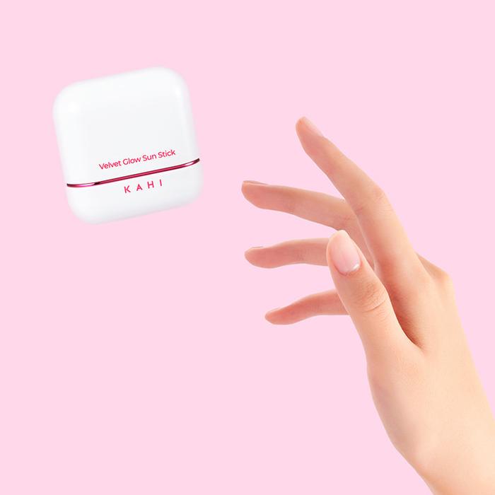 KAHI Velvet Glow Sun Stick SPF 50+ PA++++ 13.5g