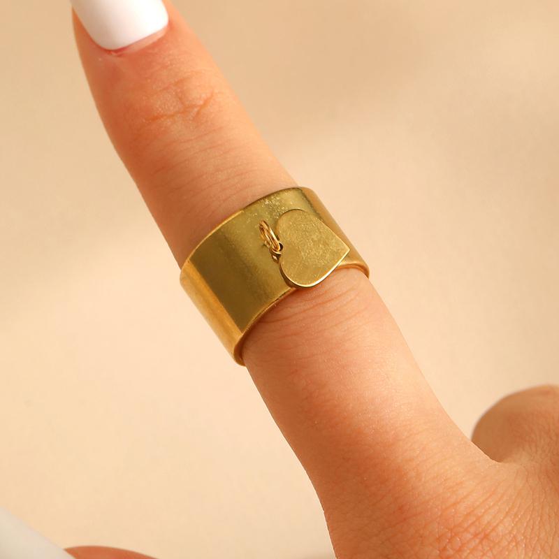 French Retro Stainless Steel Heart-Shaped Hollow Pendant Ring for Women Fashion Metal Five Pointed Star Chic Finger Ring Jewelry
