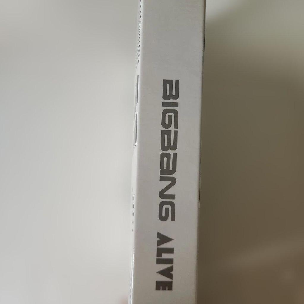 [USED] BIGBANG ALIVE 2 DVDs + 1 CD