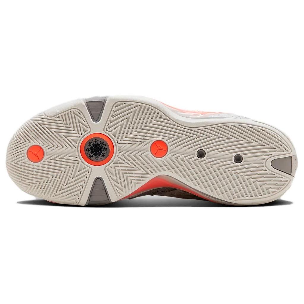 Мужские кроссовки Air Jordan 38 Low Torch серо-цементно-серые Hyper-Crimson FZ4161-002