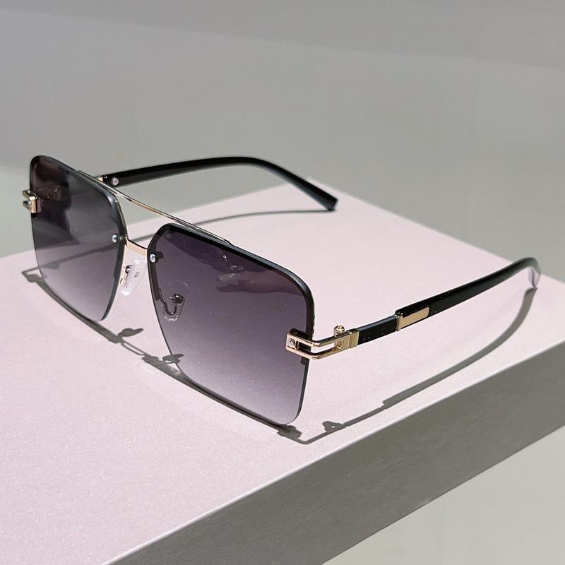 y2k Half Frame Luxury Designer Square Sun Glasses Women For Men Female Vintage Punk Metal Outdoor Driving Sun Glasses UV400