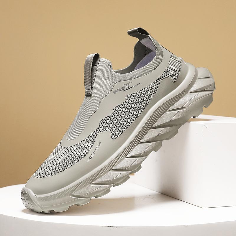 Fashion Men Casual Shoes Breathable Slip On Mesh Walking Running Sneakers Non-slip Flats Lightweight Sport Shoes Driving Loafers