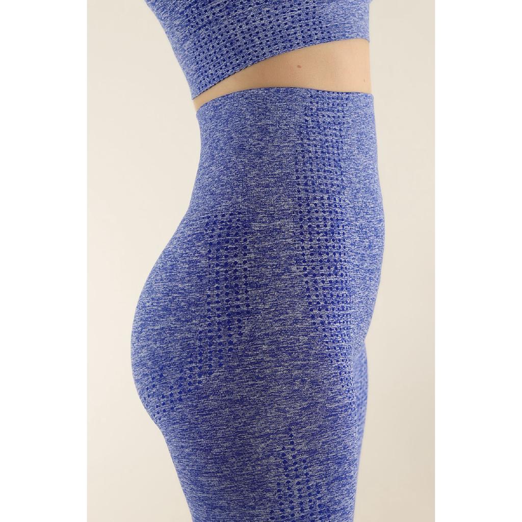 Комплект спортивных колготок меланжевого цвета с короткими рукавами