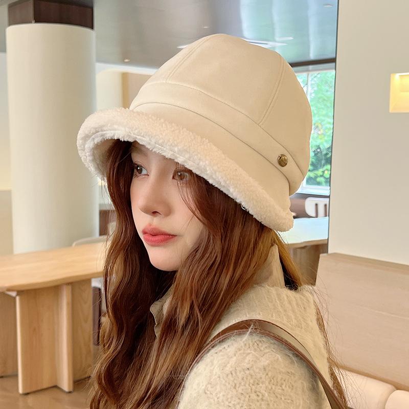 Маленькая шапка в форме большой головы для женщин в зимнем стиле, шапка-бини плюс флис, восьмиугольная шапка три в одном, универсальная плюшевая шляпа-рыбак